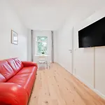 1 Room Apartments - 15min Messe DUS - 10min Oldtown