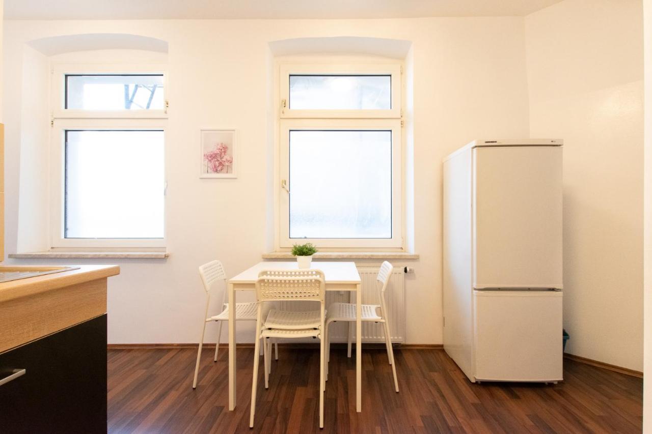 Raj Living - 1 Or 4 - 15 Min To Messe Dus - 10 Min Old Town Dus * Düsseldorf