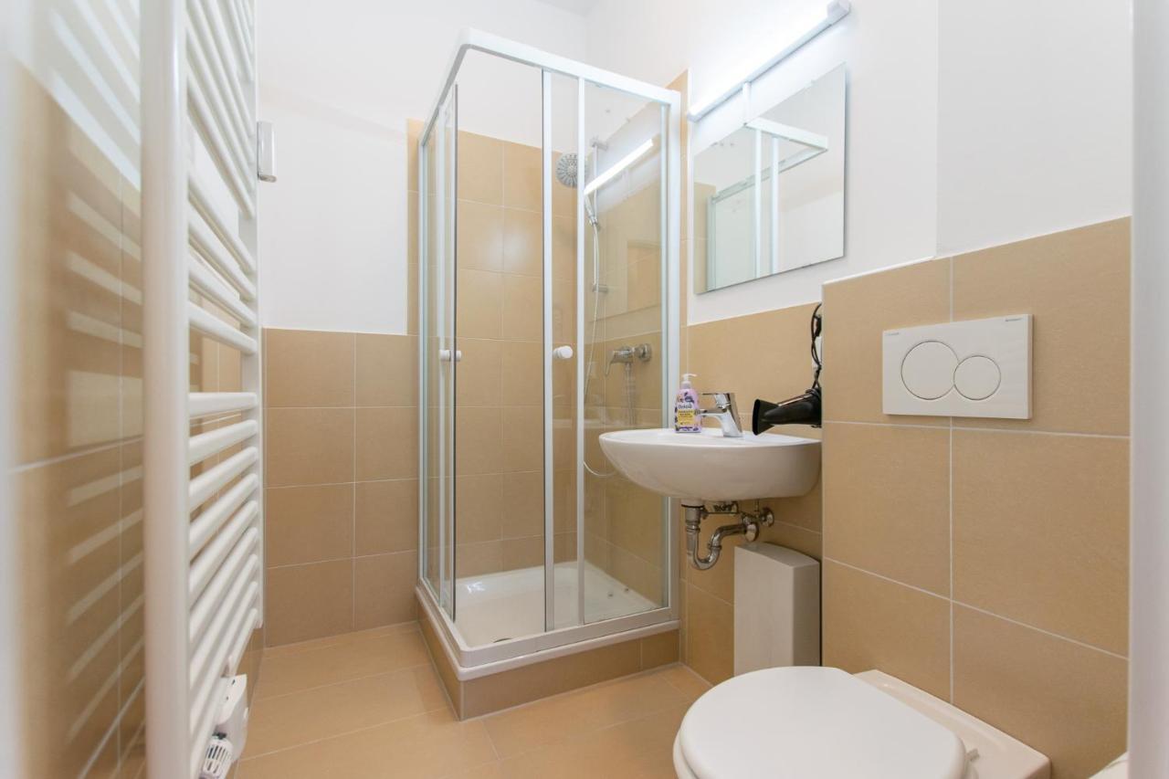 1 - 15min Messe Dus - 10min Oldtown Apartment *