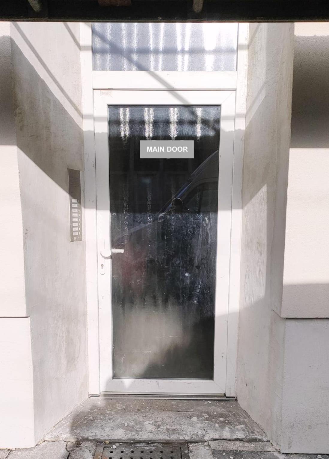 1 - 15min Messe Dus - 10min Oldtown Apartment *