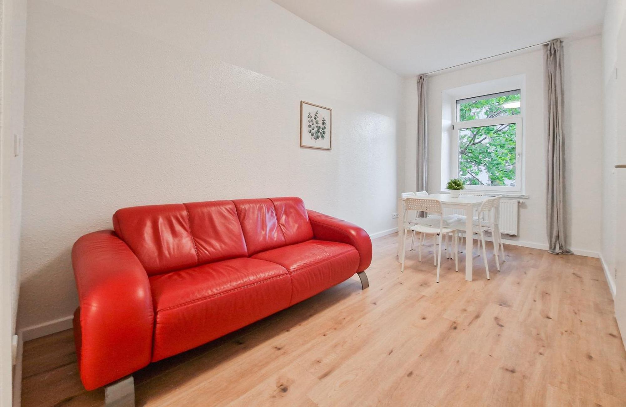 Apartment Raj Living - 1 Or 4 - 15 Min To Messe Dus - 10 Min Old Town Dus